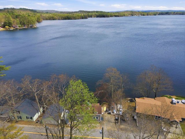 203 Lakeshore Drive, Franklin, NH 03235