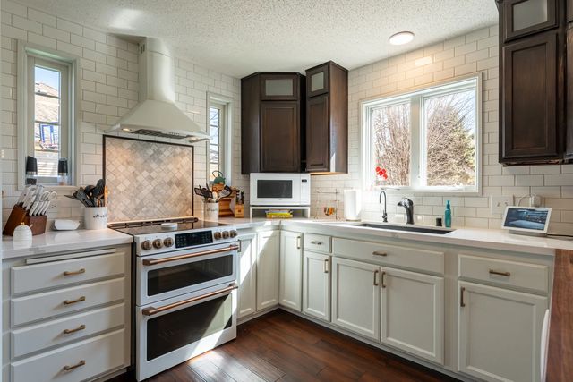 723 36th Street W, Hastings, MN 55033