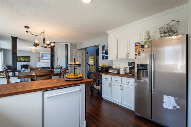 723 36th Street W, Hastings, MN 55033