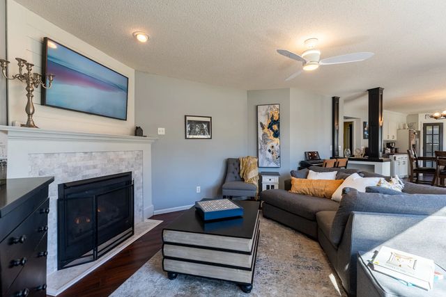 723 36th Street W, Hastings, MN 55033