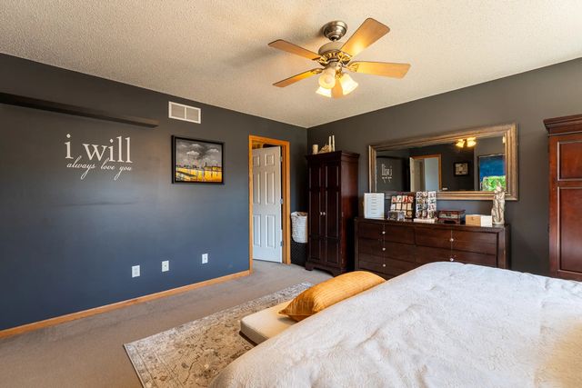 723 36th Street W, Hastings, MN 55033