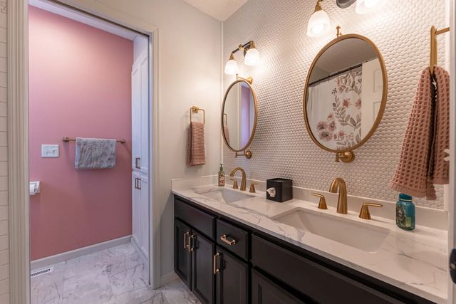 723 36th Street W, Hastings, MN 55033