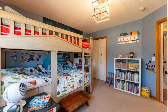 723 36th Street W, Hastings, MN 55033