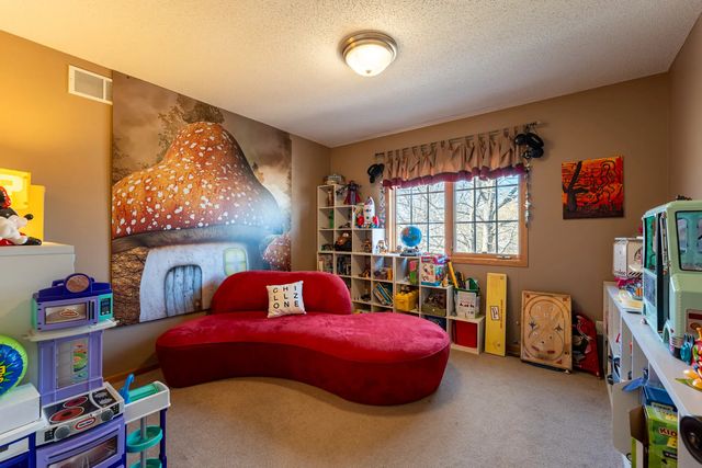 723 36th Street W, Hastings, MN 55033