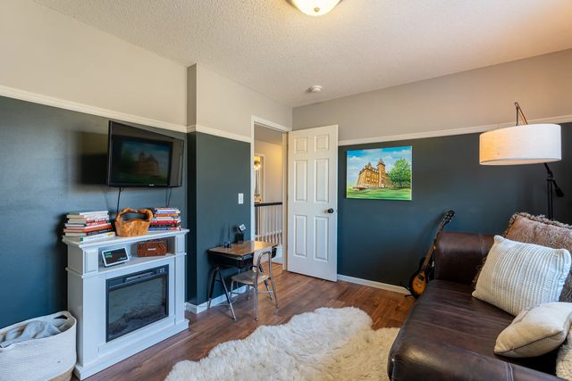 723 36th Street W, Hastings, MN 55033