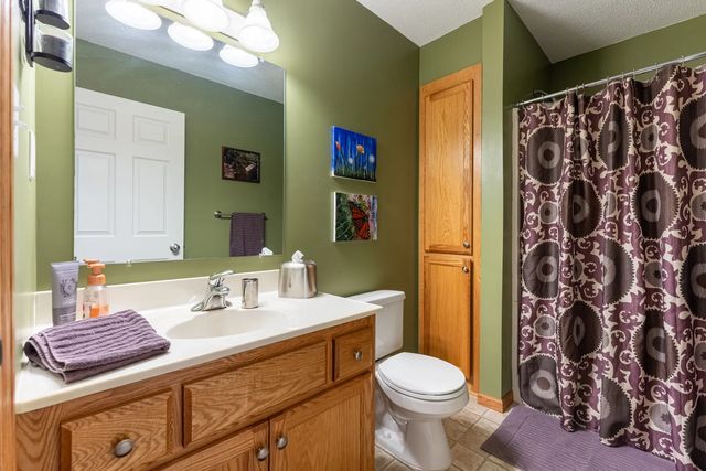 723 36th Street W, Hastings, MN 55033