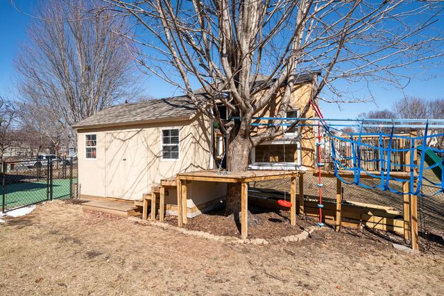 723 36th Street W, Hastings, MN 55033