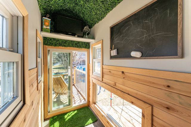 723 36th Street W, Hastings, MN 55033