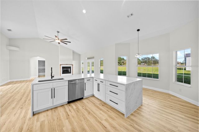 879 NW MILO TERRACE, Lake City, FL 32055