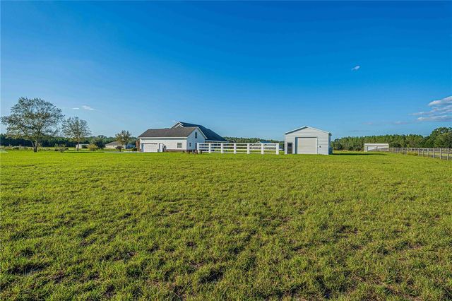 879 NW MILO TERRACE, Lake City, FL 32055