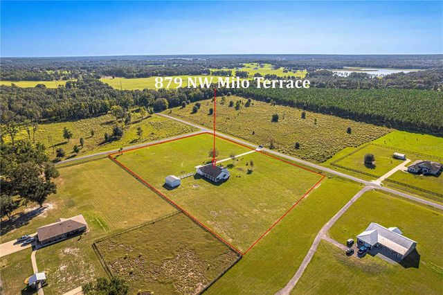 879 NW MILO TERRACE, Lake City, FL 32055