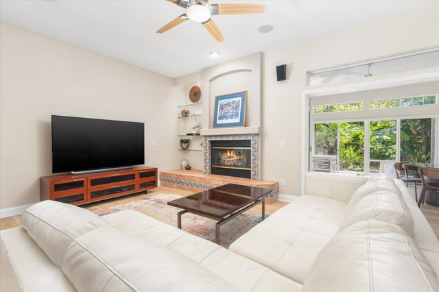 36 Ocean Pines Dr, St Augustine, FL 32080