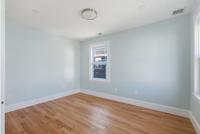 23 Gay Head St 2, Boston, MA 02130