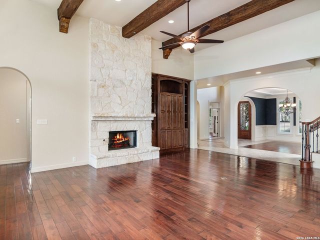 631 Sentry Hill, San Antonio, TX 78260