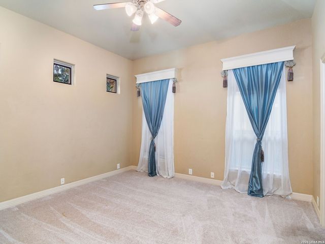 631 Sentry Hill, San Antonio, TX 78260