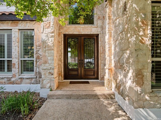 631 Sentry Hill, San Antonio, TX 78260