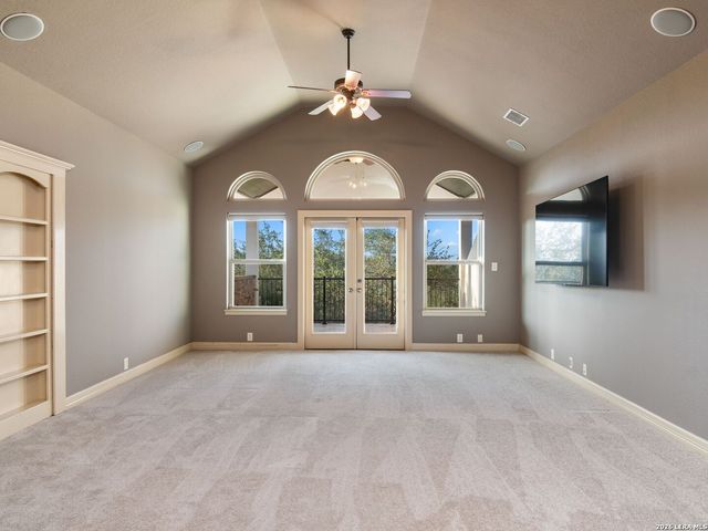 631 Sentry Hill, San Antonio, TX 78260