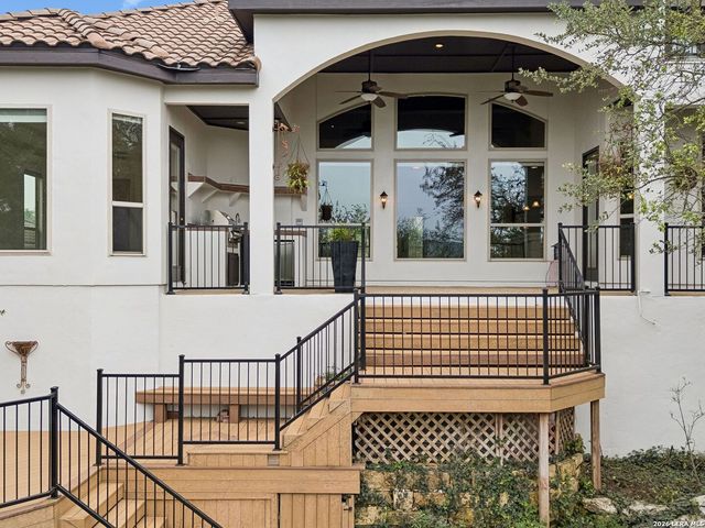 631 Sentry Hill, San Antonio, TX 78260