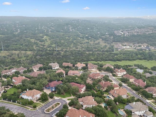 631 Sentry Hill, San Antonio, TX 78260