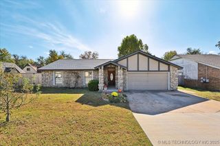 108 W K Place, Jenks, OK 74037