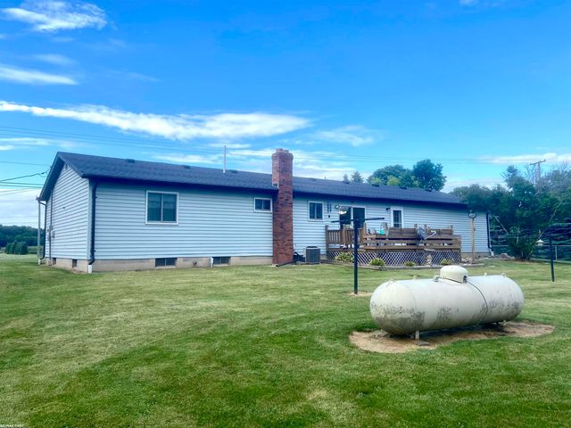 17250 Armada Center Road, Armada, MI 48005