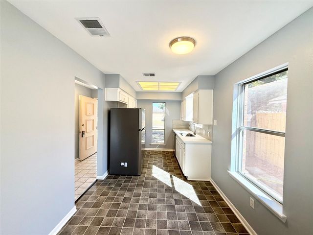 5359 Friar Tuck Drive, Katy, TX 77493