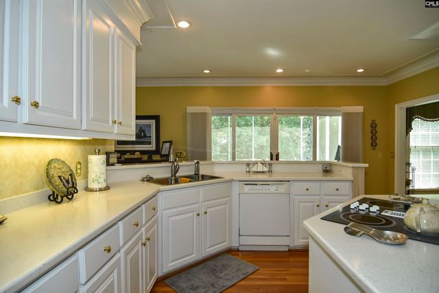 568 Charles Court, Lexington, SC 29072