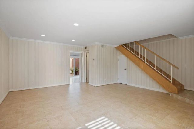 6521 Wystone Avenue 3, Reseda, CA 91335