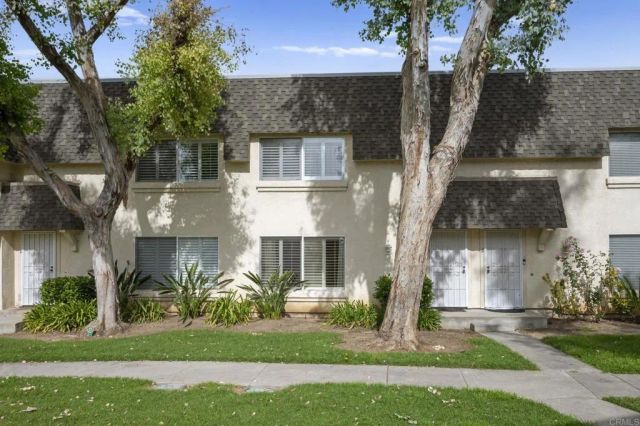 6521 Wystone Avenue 3, Reseda, CA 91335