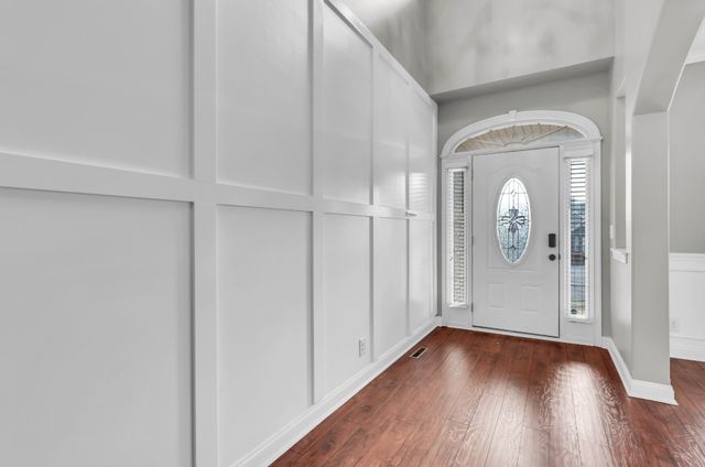 833 E Accipiter Cir, Clarksville, TN 37043