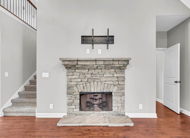 833 E Accipiter Cir, Clarksville, TN 37043