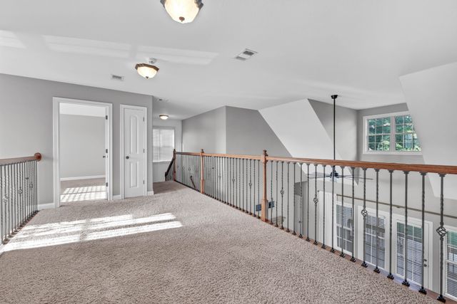 833 E Accipiter Cir, Clarksville, TN 37043