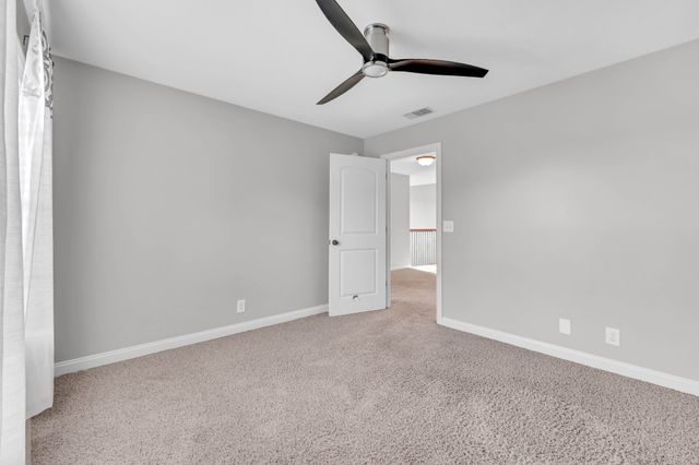 833 E Accipiter Cir, Clarksville, TN 37043