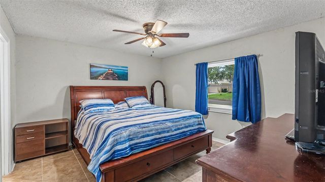 3505 CHRISTINA GROVES CIRCLE N, Lakeland, FL 33813