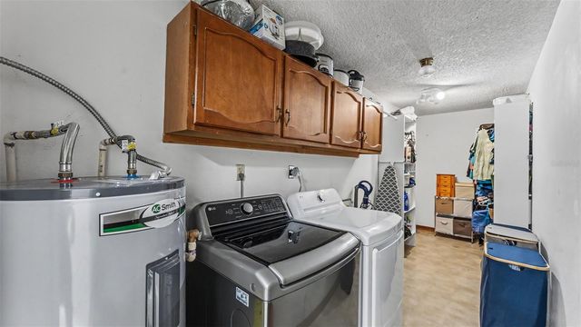 3505 CHRISTINA GROVES CIRCLE N, Lakeland, FL 33813