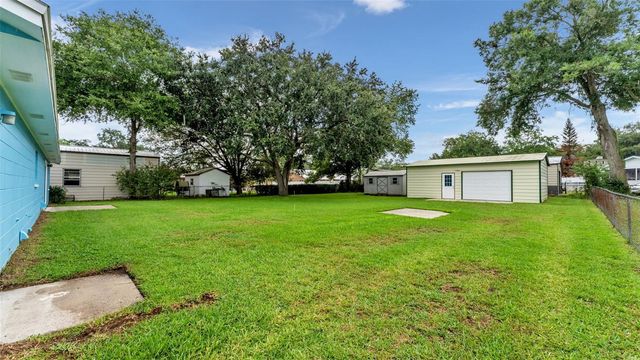 3505 CHRISTINA GROVES CIRCLE N, Lakeland, FL 33813