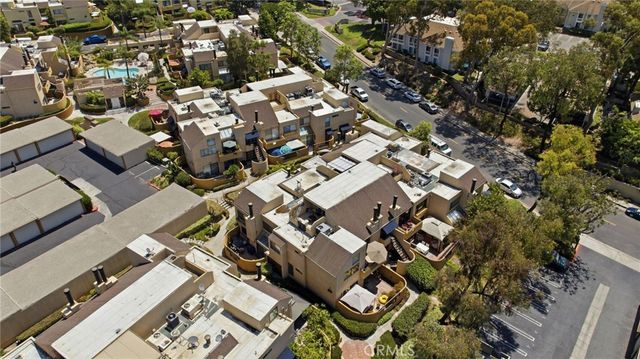 25671 Le Parc 33, Lake Forest, CA 92630