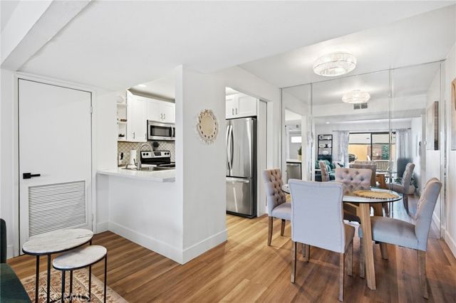 25671 Le Parc 33, Lake Forest, CA 92630