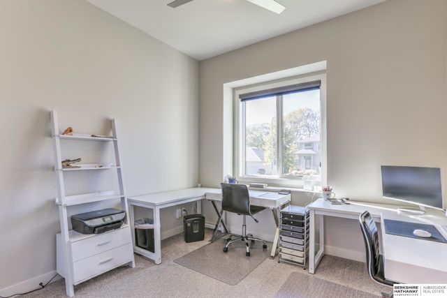 1707 S 211th Street, Omaha, NE 68022