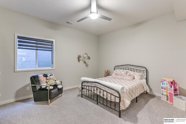 1707 S 211th Street, Omaha, NE 68022