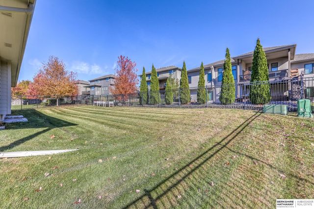 1707 S 211th Street, Omaha, NE 68022