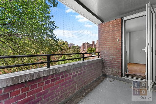575 Grand St Apt 506, New York City, NY 10002
