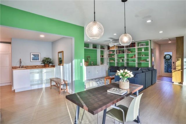 2117 Oxford, Claremont, CA 91711