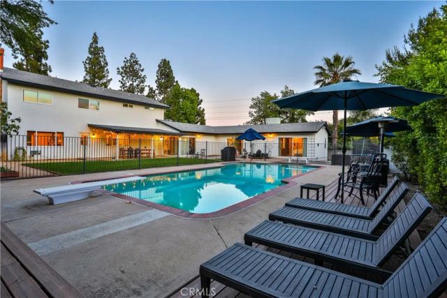 2117 Oxford, Claremont, CA 91711