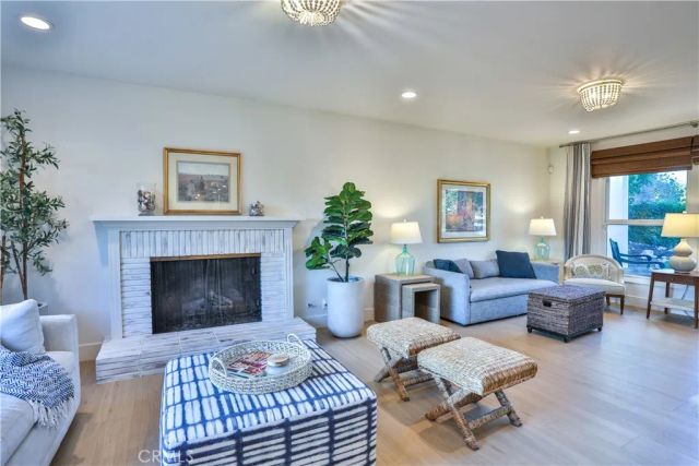 2117 Oxford, Claremont, CA 91711