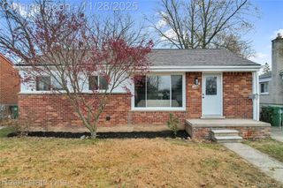 556 Harrison Street, Garden City, MI 48135