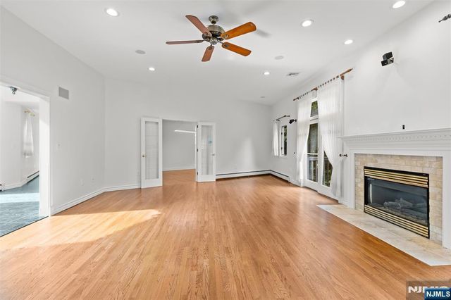 720 Berdan Avenue, Wayne, NJ 07470