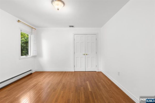720 Berdan Avenue, Wayne, NJ 07470