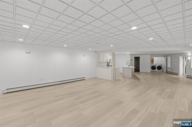 720 Berdan Avenue, Wayne, NJ 07470