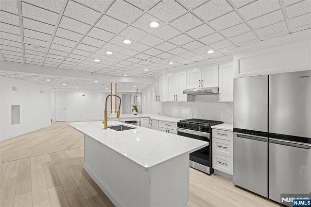 720 Berdan Avenue, Wayne, NJ 07470